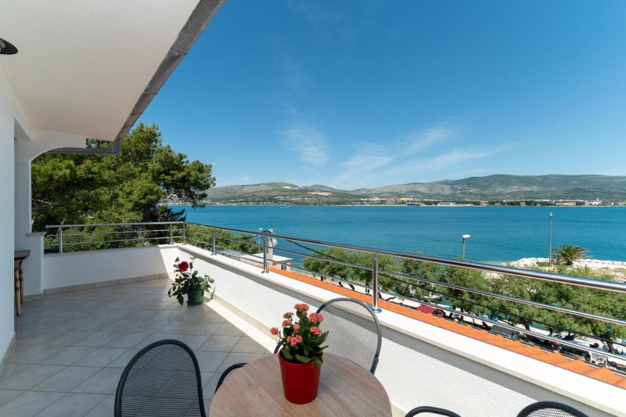 Apartment Batela Trogir Exterior photo