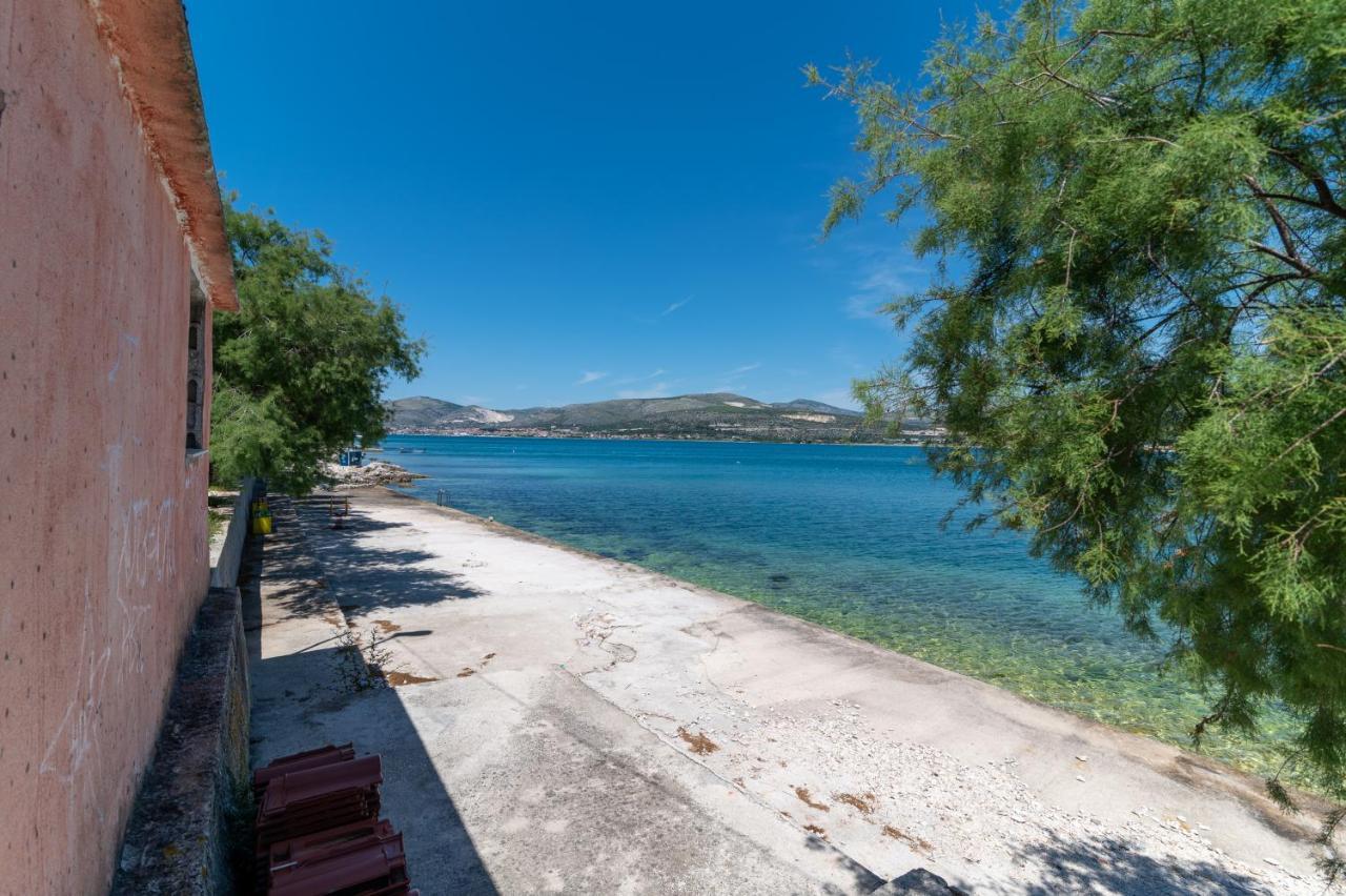 Apartment Batela Trogir Exterior photo