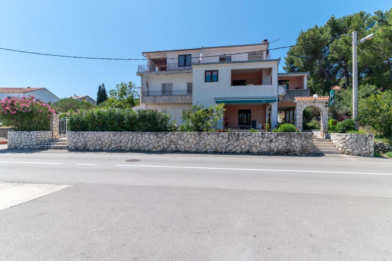 Apartment Batela Trogir Exterior photo