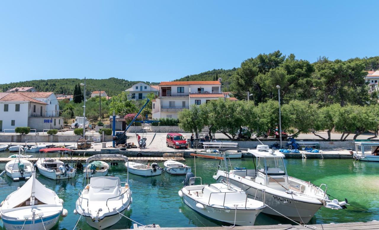 Apartment Batela Trogir Exterior photo
