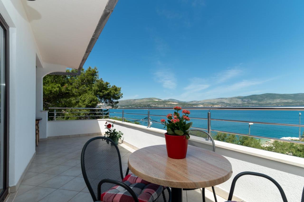 Apartment Batela Trogir Exterior photo