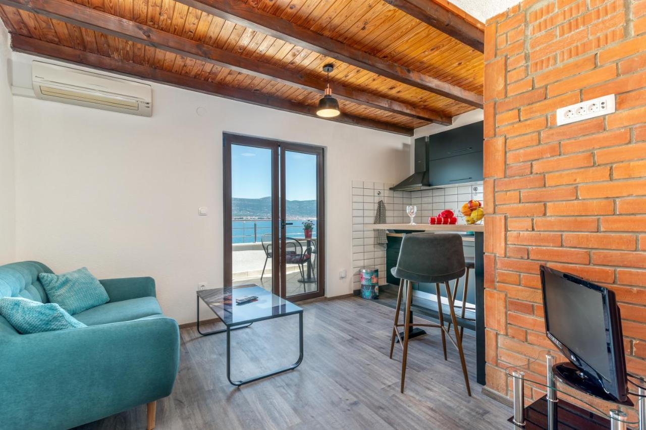 Apartment Batela Trogir Exterior photo